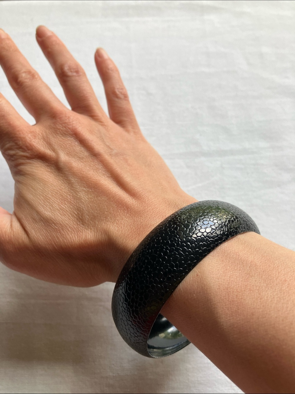 Black metal textured bangle bracelet